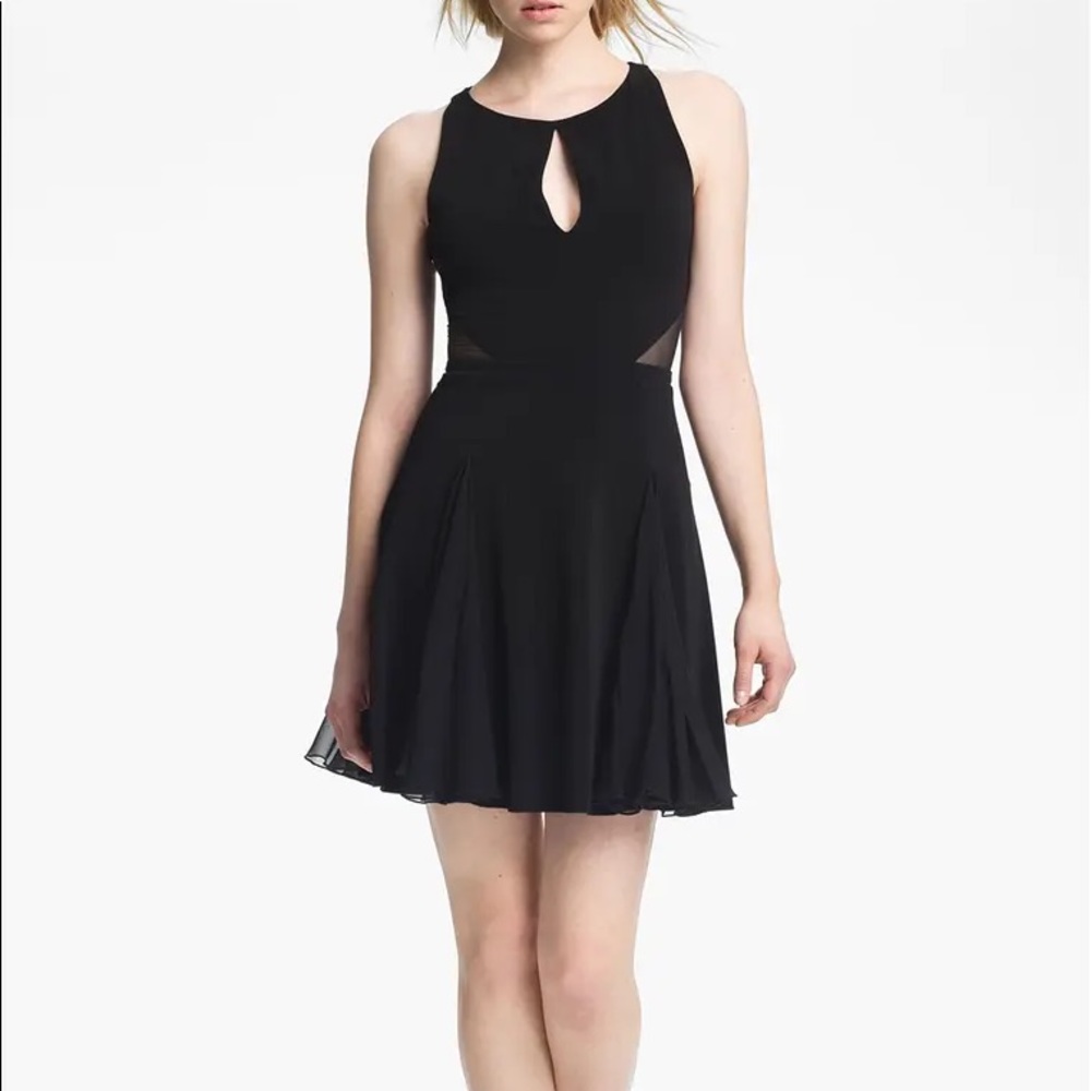 NWT Elizabeth & James Small Carlan Cocktail Dress